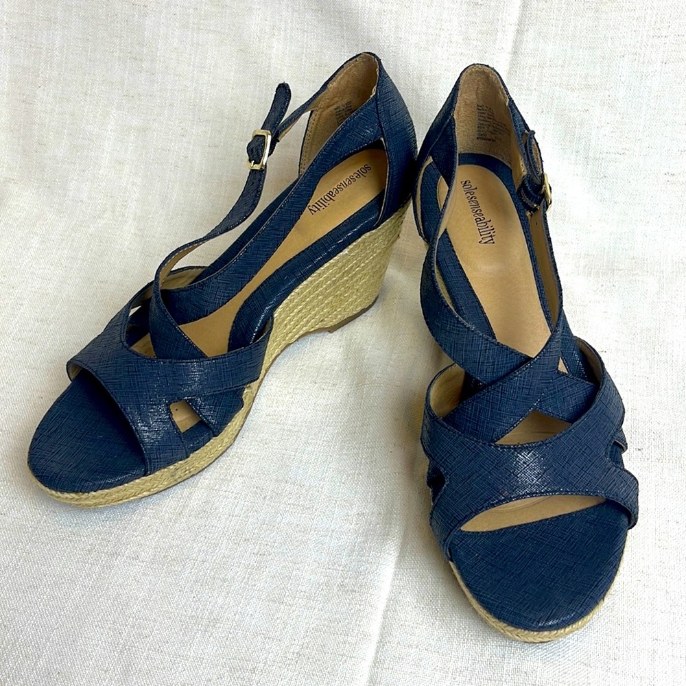 Sole Sensibility Navy Comfort Straw Wedge Sandals SIZE 10 USED